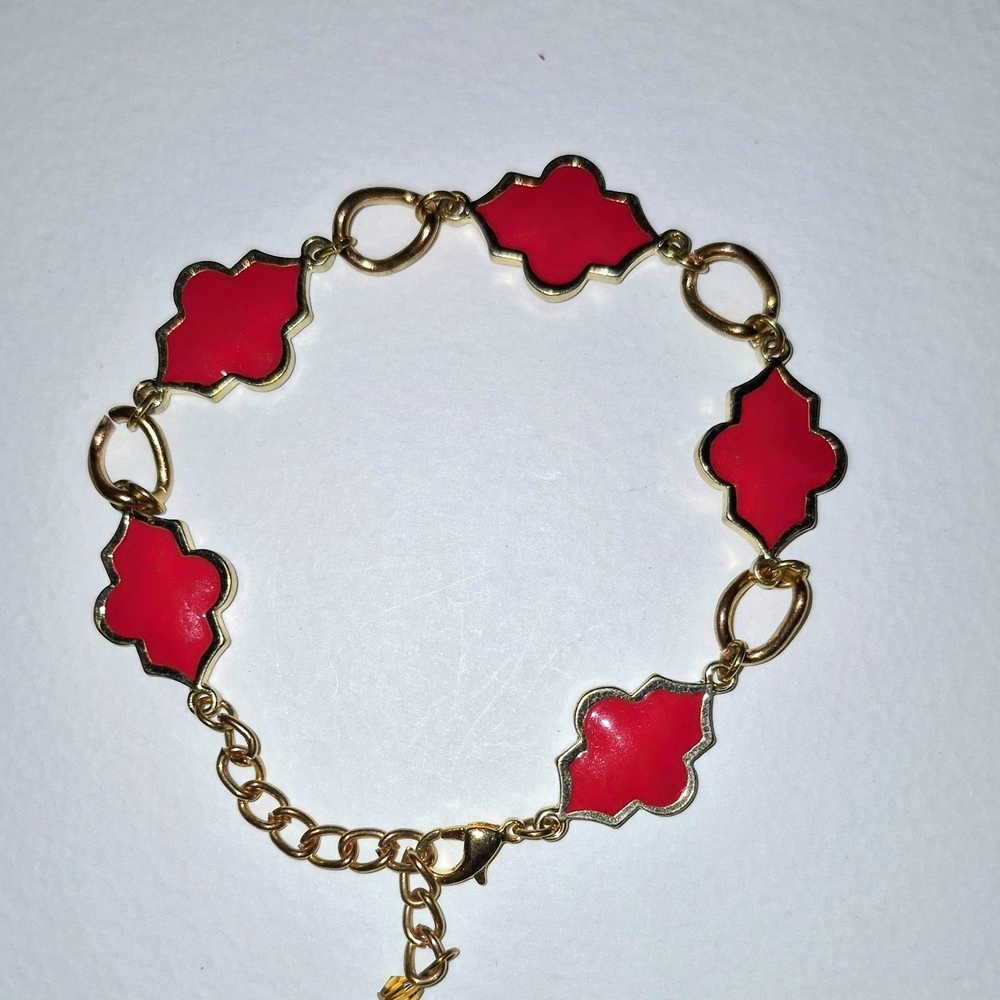 Vintage Red & Gold Tone Bracelet